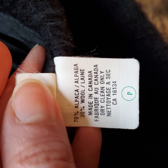 Vintage designer Jean Claude Poitras alpaca and wool coat - Picture 10 of 13